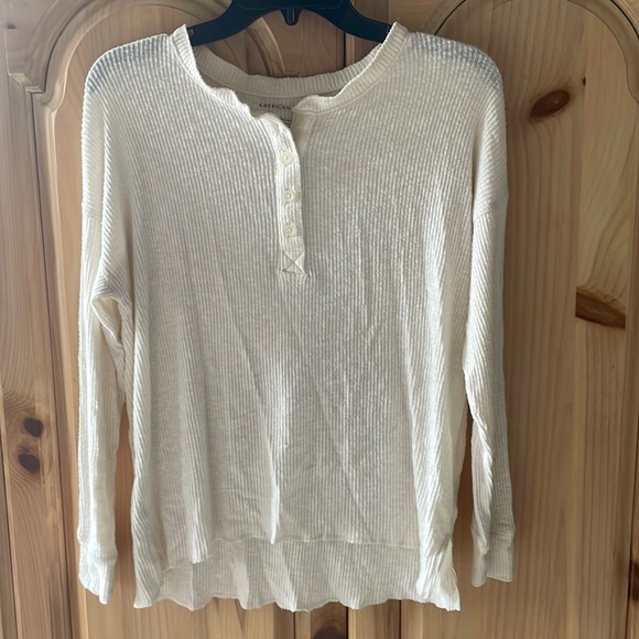American Eagle Henley Long Sleeve - Picture 1 of 5